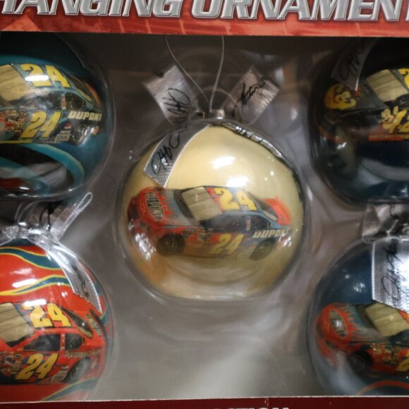 Nascar Action Hanging Christmas 10 Ornaments #24 Jeff Gordon #9 Kasey Kahne IOB - Picture 3 of 14